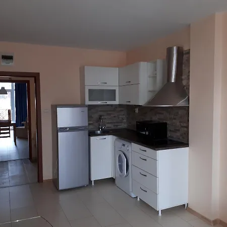 Apart Hotel Ravda رافدا